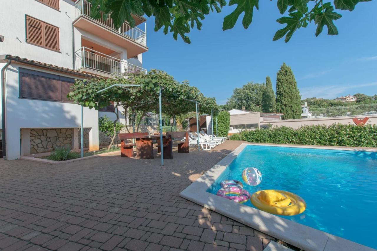 וינקורן Stella Apartments מראה חיצוני תמונה